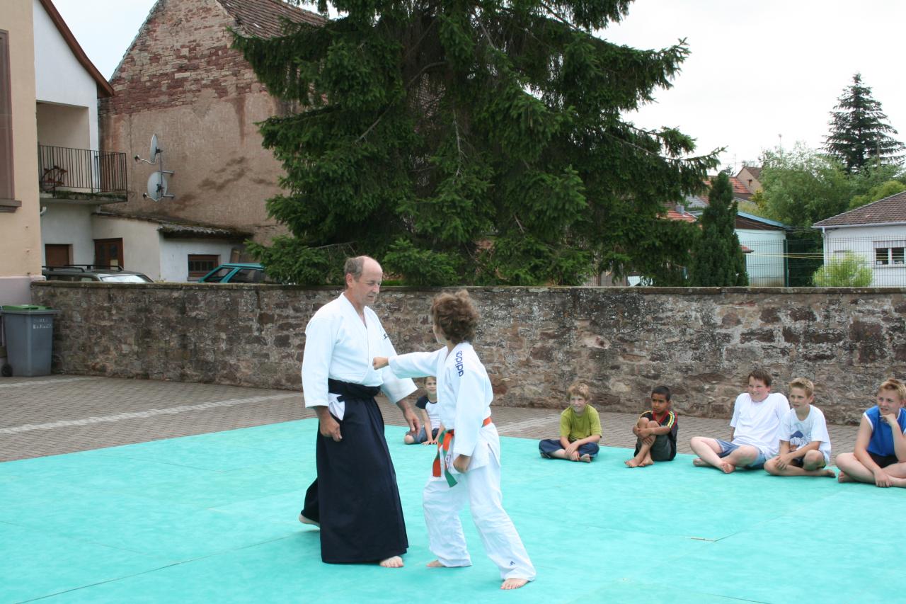 Démonstration Aikido à Marmoutier_20060628_041