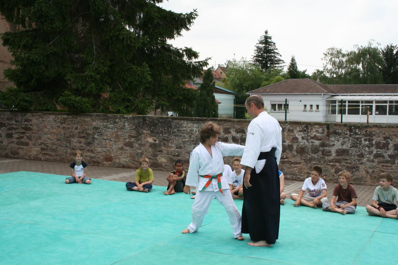 Démonstration Aikido à Marmoutier_20060628_043