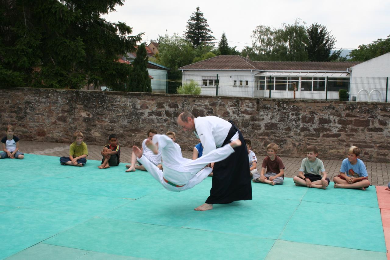 Démonstration Aikido à Marmoutier_20060628_046