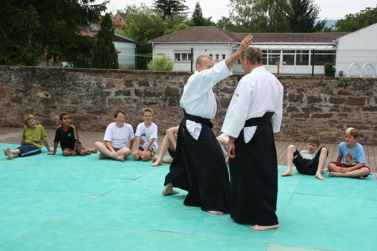 Démonstration Aikido à Marmoutier_20060628_051