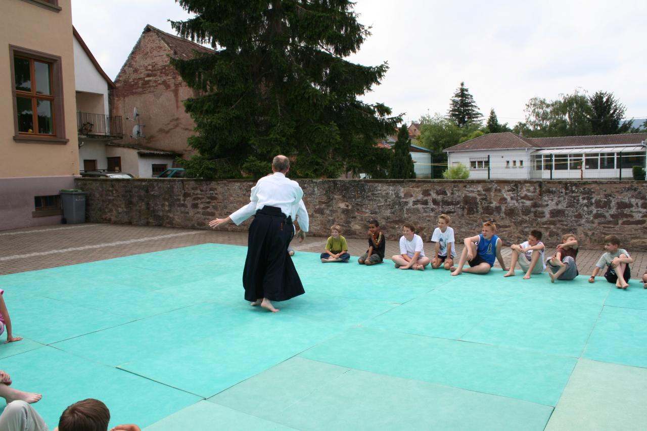 Démonstration Aikido à Marmoutier_20060628_054