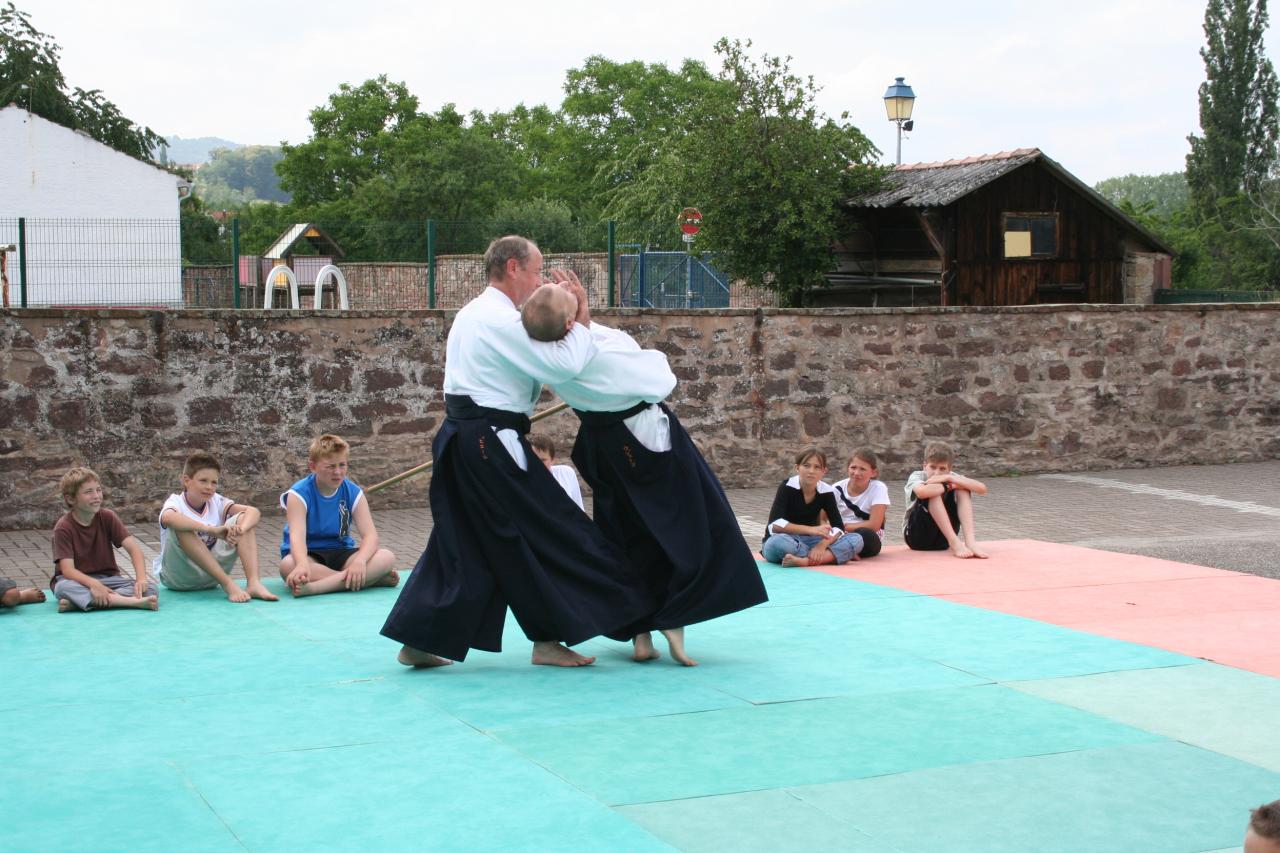 Démonstration Aikido à Marmoutier_20060628_066